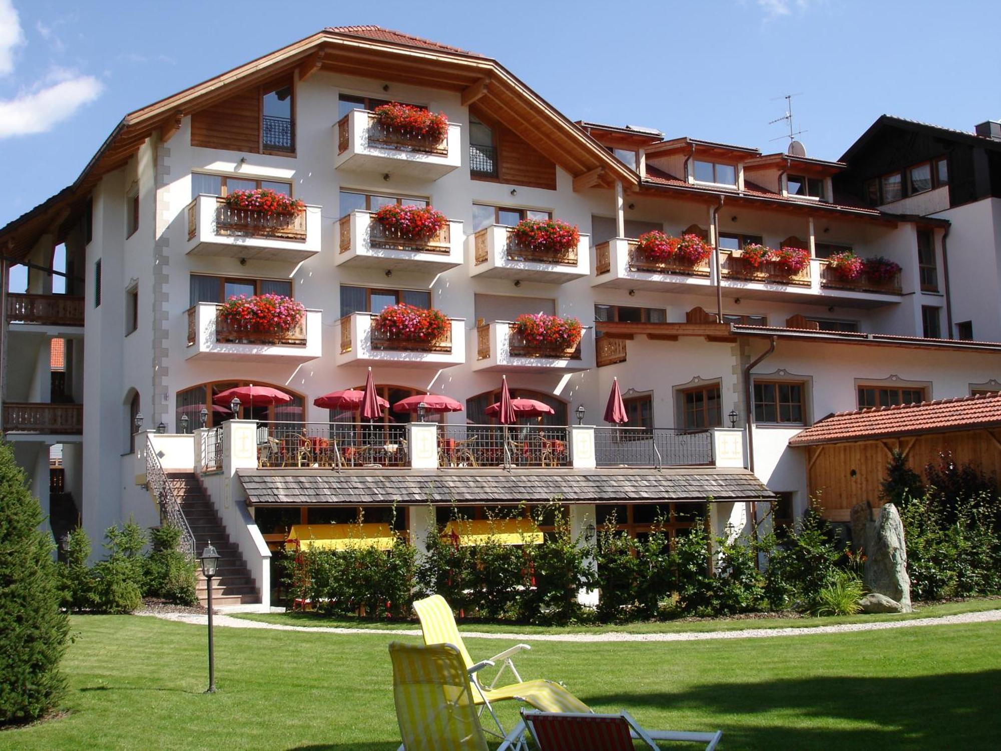 Landhotel Tharerwirt Olang Exterior foto